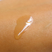 Load image into Gallery viewer, Post Sugaring Waxing Calming Oil. Post Sugaring Waxing Calming Oil. Instantly soothes and calms inflamed skin 100% natural ingredients Enriched with vitamin E to deeply moisturize skin Boosts collagen production Helps protect skin against sun damage Reduces, skin redness. Multi use body and face oil
